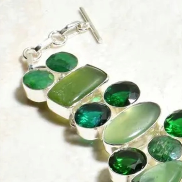 Nephrite Jade + Green Quartz gemstone statement vintage bracelet - Picture 9 of 13